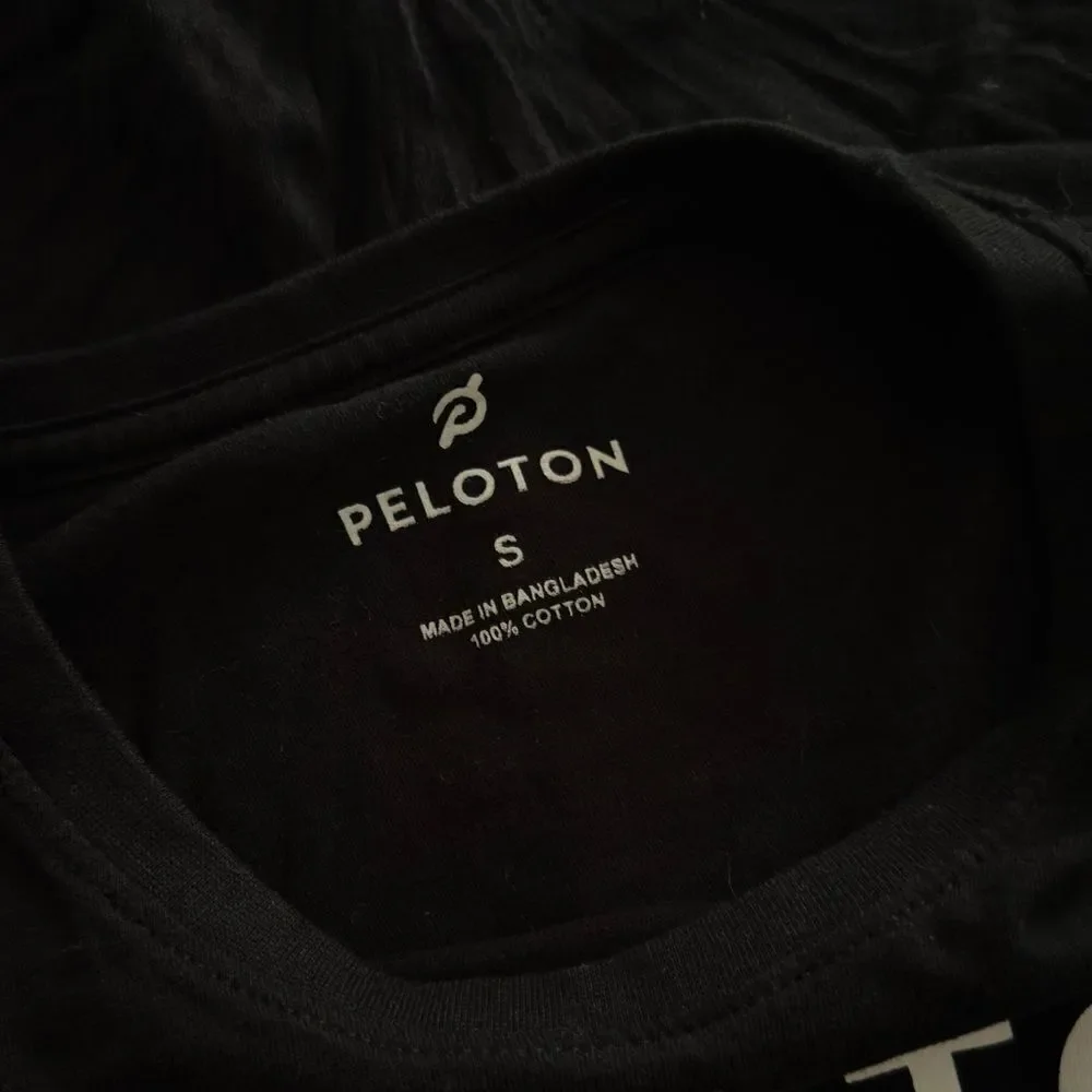 Peloton Black Short Sleeve Tees Athletic Lifestyle EUC